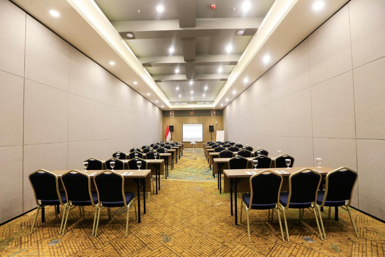 Luminor Hotel Purwokerto By Wh Luaran gambar