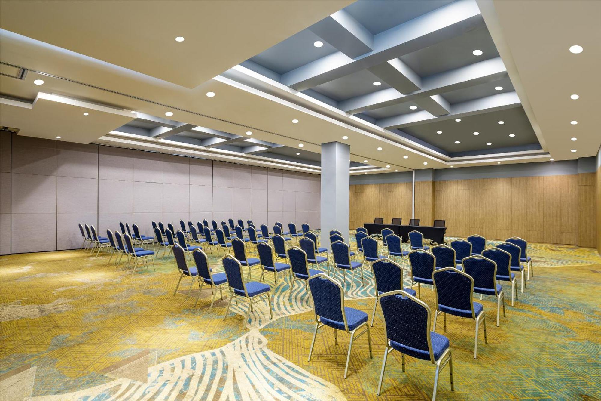 Luminor Hotel Purwokerto By Wh Luaran gambar
