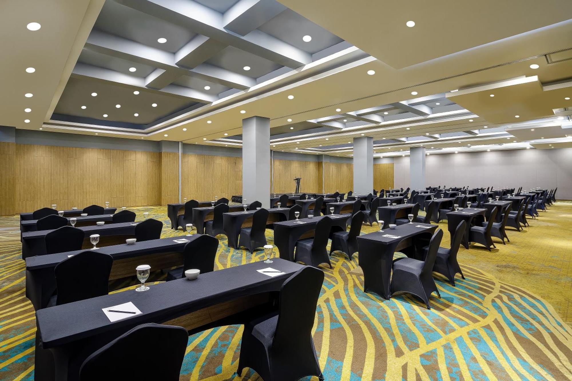 Luminor Hotel Purwokerto By Wh Luaran gambar